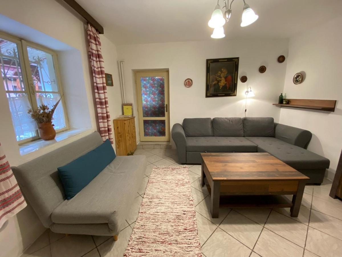 Arpad Nyaralohaz Holiday home *