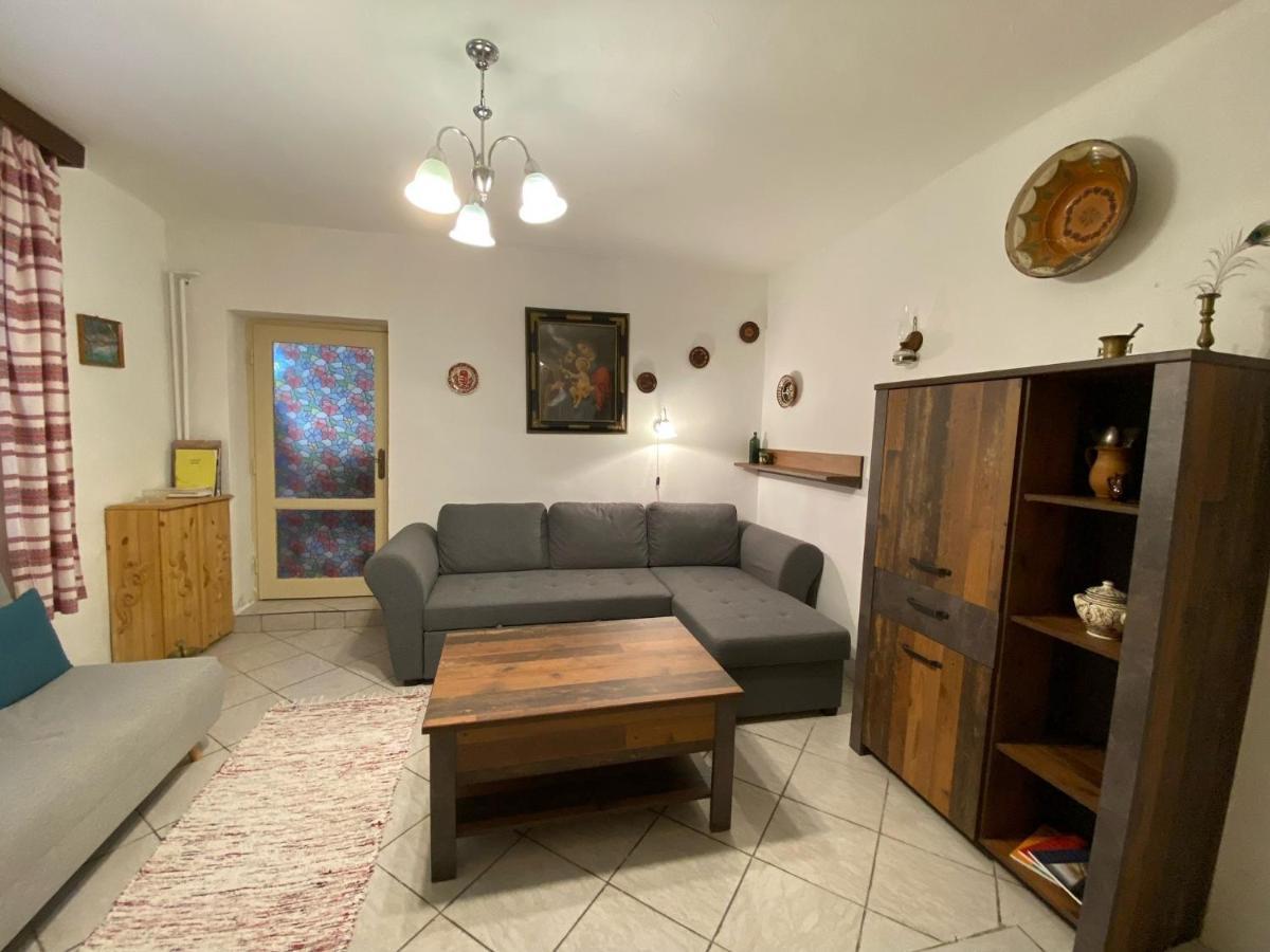 Arpad Nyaralohaz Holiday home *